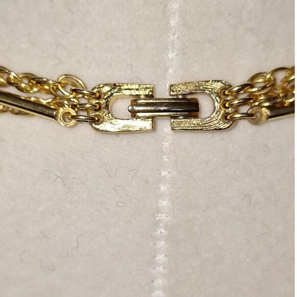 Elegant Vintage Women's Necklace Layered Gold Tone Evening Cocktail Party - Picture 7 of 10
